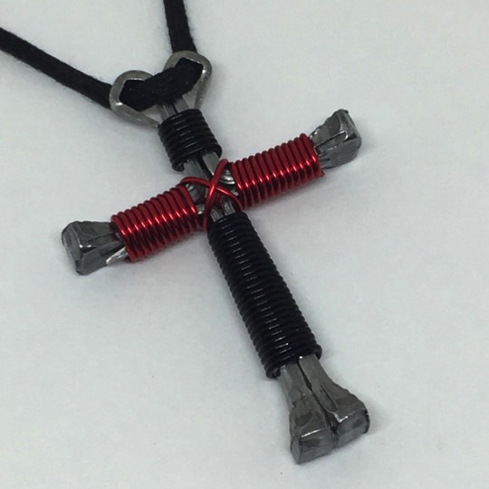 horseshoe nail necklaces made with black and red wire horseshoe nail necklaces made with black arms and red arms